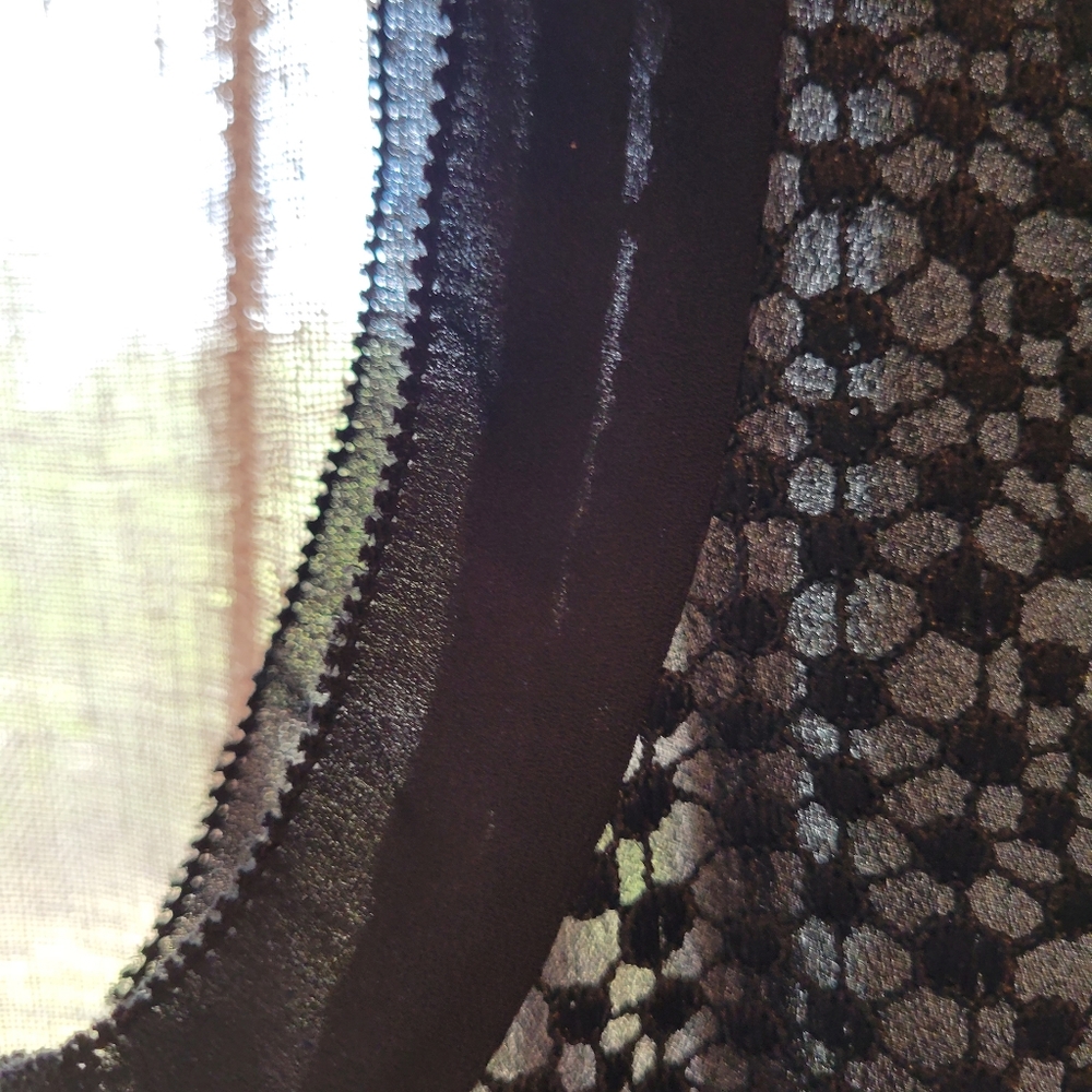 Sheer blouse - Picture 7 of 14